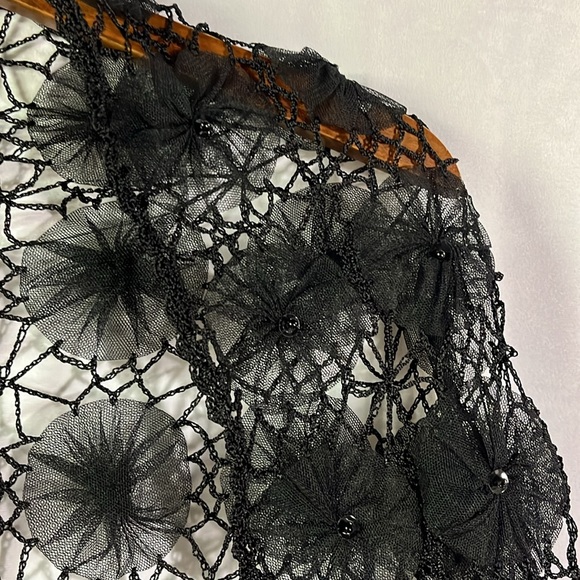 Black Crochet Beaded Floral Fringe Shawl - Picture 5 of 15